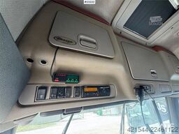 Volvo FH16 660 8x4 heavy haulage tractor with hydraulics