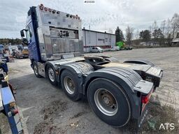 Volvo FH16 750 8x4 tractor unit with hydraulics