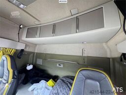 Volvo FH16 750 8x4 tractor unit with hydraulics