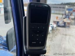 Volvo FH16 750 8x4 tractor unit with hydraulics