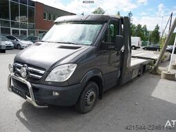 Mercedes-Benz Sprinter 519 – Car transporter with trailer