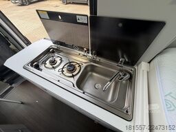 VW Grand California 600 Autark, Z. Luftfahrwerk