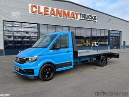 VW Crafter 35 2.0 TDI met Nieuwe Oprijcarrosserie