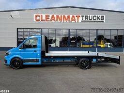 VW Crafter 35 2.0 TDI met Nieuwe Oprijcarrosserie