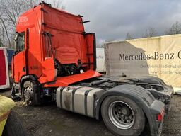 SCANIA R460 Retarder Unfallschaden