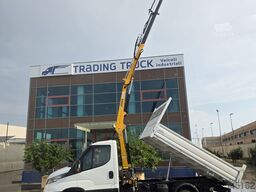 Trojstranný sklápač dodávka Iveco 35C16