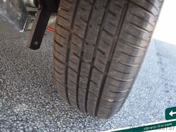 BRIAN JAMES TRAILERS Race Sport Seilwinde Zusatzrampen Solarpanele