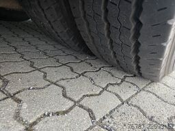 MERCEDES-BENZ LE 530 40+56+1+1