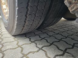 MERCEDES-BENZ LE 530 40+56+1+1