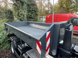 ungesetzt Abrollcontainer City Container 3.80m Flügeltüren