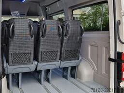 MAN MAN TGE 9 Sitzer Airlineboden Handicap Crafter