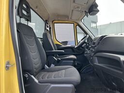 Iveco Daily 40C17 3.0 Hi Matic / BE Trekker / 296 dkm...