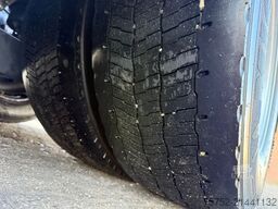 DAF CF 460 6X2 FTG Space cab Standairco NL Truck