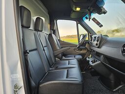 MERCEDES-BENZ SPRINTER 316 Bakwagen Laadklep!