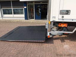 Scania P320 4X2 Bak + Dhollandia klep 2000 kg  1x bed