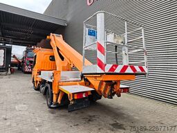 Renault Maxity 120 DXI Ruthmann TB 220