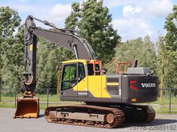 Volvo EC220EL | EC 220 EL | TILT ROTATOR | BUCKET