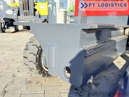 Combilift C3000GST TRIPLEX 8300 FREE-LIFT NEW TIRE