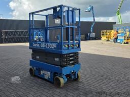 Genie GS1932 Electric, Working Height 7.8 m, 227kg Capac