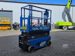 Genie GS1932 Electric, Working Height 7.8 m, 227kg Capac