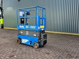 Genie GS1932 Electric, Working Height 7.8 m, 227kg Capac