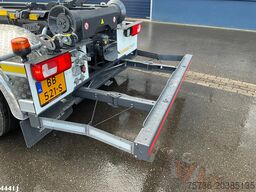 DAF FAQ XD 450 8x2 Euro 6 HMF 28 Tonmeter laadkraan