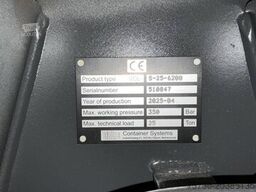 DAF FAQ XD 450 8x2 Euro 6 HMF 28 Tonmeter laadkraan