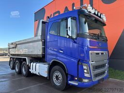 Volvo FH 16 750 8x4*4 RETARDER / BOX L=5743 mm