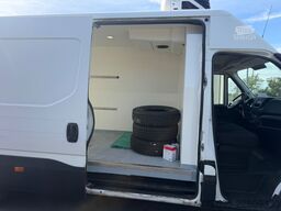 IVECO Daily 35s15 Carrier Xarios 300Mt, Luftfederung