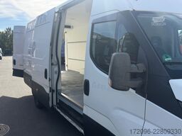 IVECO Daily 35s15 Carrier Xarios 300Mt, Luftfederung