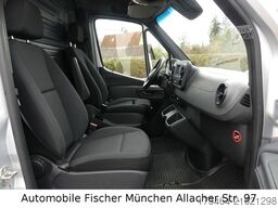 MERCEDES-BENZ Sprinter Kasten *SHZ*LED*Bott*Schwingsitz*