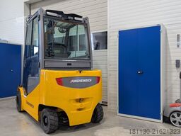 Jungheinrich EFG 430 G+E 230-550DZ