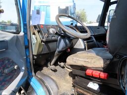 Mercedes-Benz Vario 812D closed bus