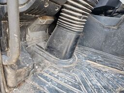 MERCEDES-BENZ 1527 Müllwagen, Geesinknorba 13H25, 2 Kammern