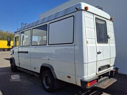 MERCEDES-BENZ 814 D Vario 11 Sitzer Mannschaftswagen Polizei