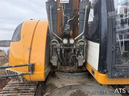 Liebherr R920 LC reduced-tail-swing excavator with GPS, 2 b
