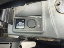 Liebherr R920 LC reduced-tail-swing excavator with GPS, 2 b