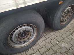 Schmitz Cargobull Getränkeauflieger