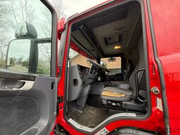 Scania P380 10X8 Kolkenzuiger