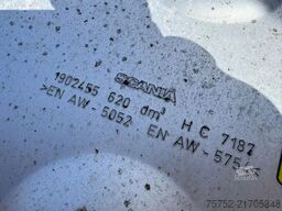 Scania P360 4X2 Slaapcabine 628.367KM Spoilers NL Truc...