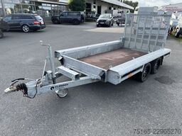 andere VTA Maschinentransporter