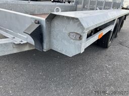 andere VTA Maschinentransporter