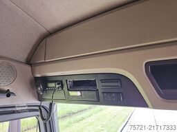 MERCEDES-BENZ ACTROS 1843