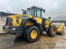 Komatsu WA 320-5