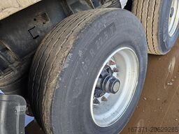 Several K MAX\ TRAILERBAND \ 385/65 R 22.5 \6 TOT 12 MM