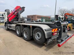 Volvo FMX 500 8x4 TRIDEM HOOKLIFT + CRANE HMF 2320 K4...