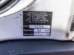 RENAULT D16 240 DXI