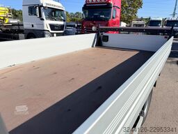 FUSO eCanter 4C15e/3-Sitzer/Scattolini-Pritsche/2TKM/