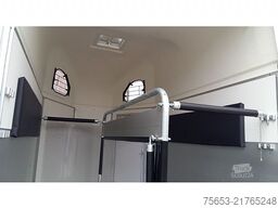 Other Cheval Liberte Gold First Sattelkammer Aluboden 100km/H Fahrwerk verfügbar