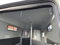 Cheval Liberté Touring Country 2,6t blue Sattelschrank